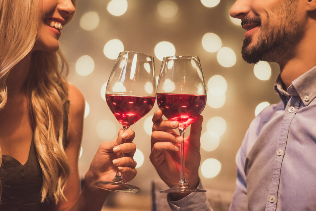 Palmarès Incontri - Coppia con calice di vino